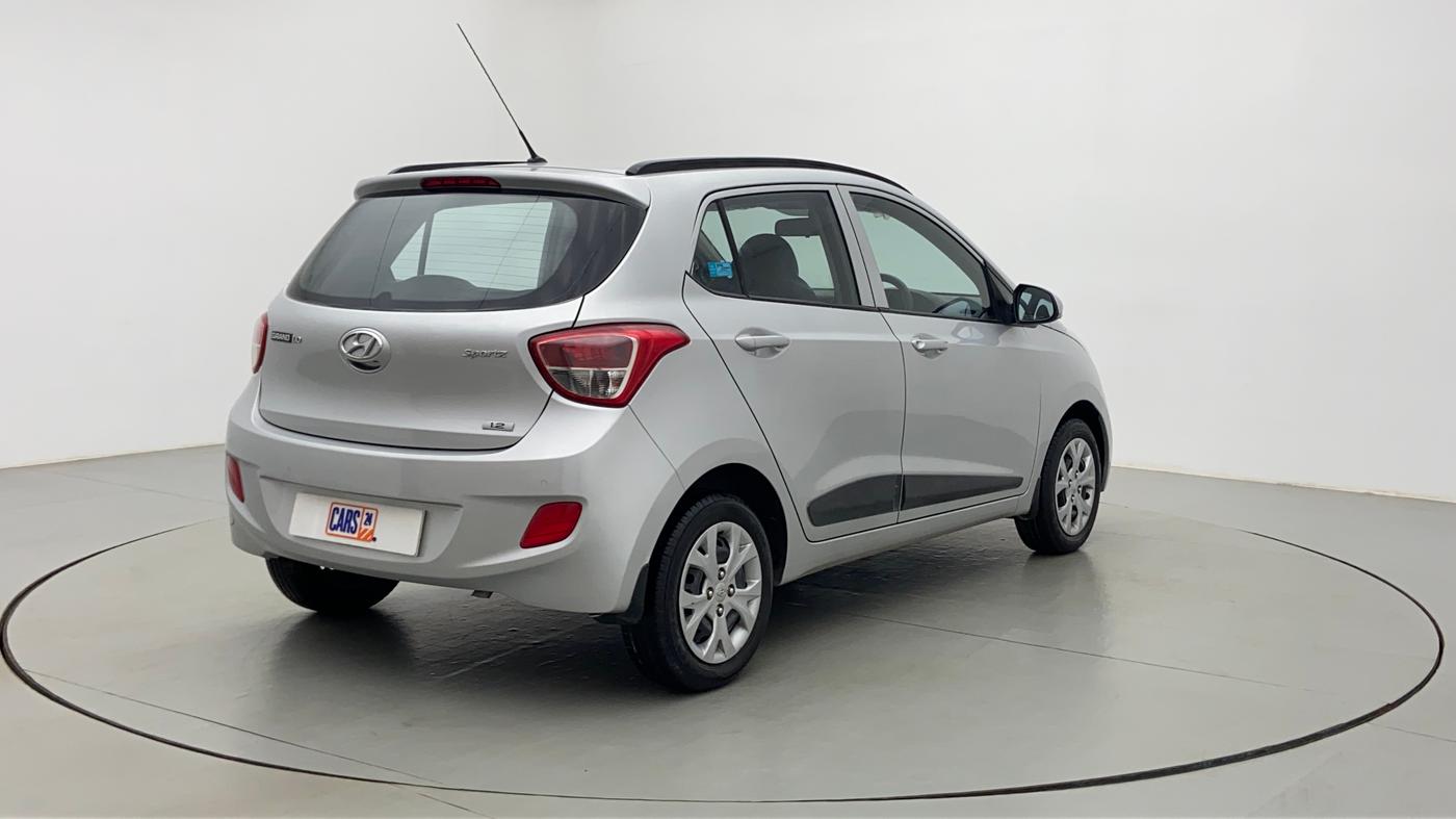2016 Hyundai Grand i10 SPORTS 1.2 VTVT, Petrol, Manual, 15,715 km, Right Back Diagonal (45- Degree) View