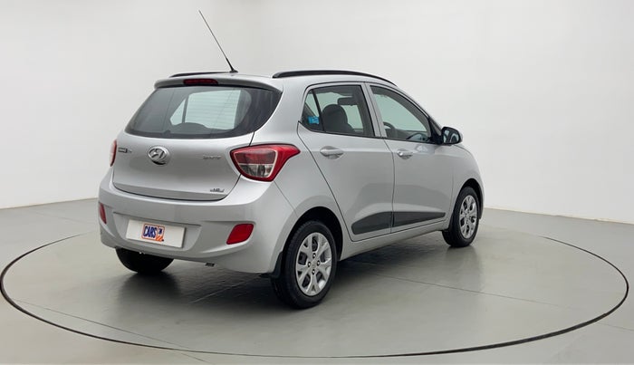 2016 Hyundai Grand i10 SPORTS 1.2 VTVT, Petrol, Manual, 15,715 km, Right Back Diagonal (45- Degree) View