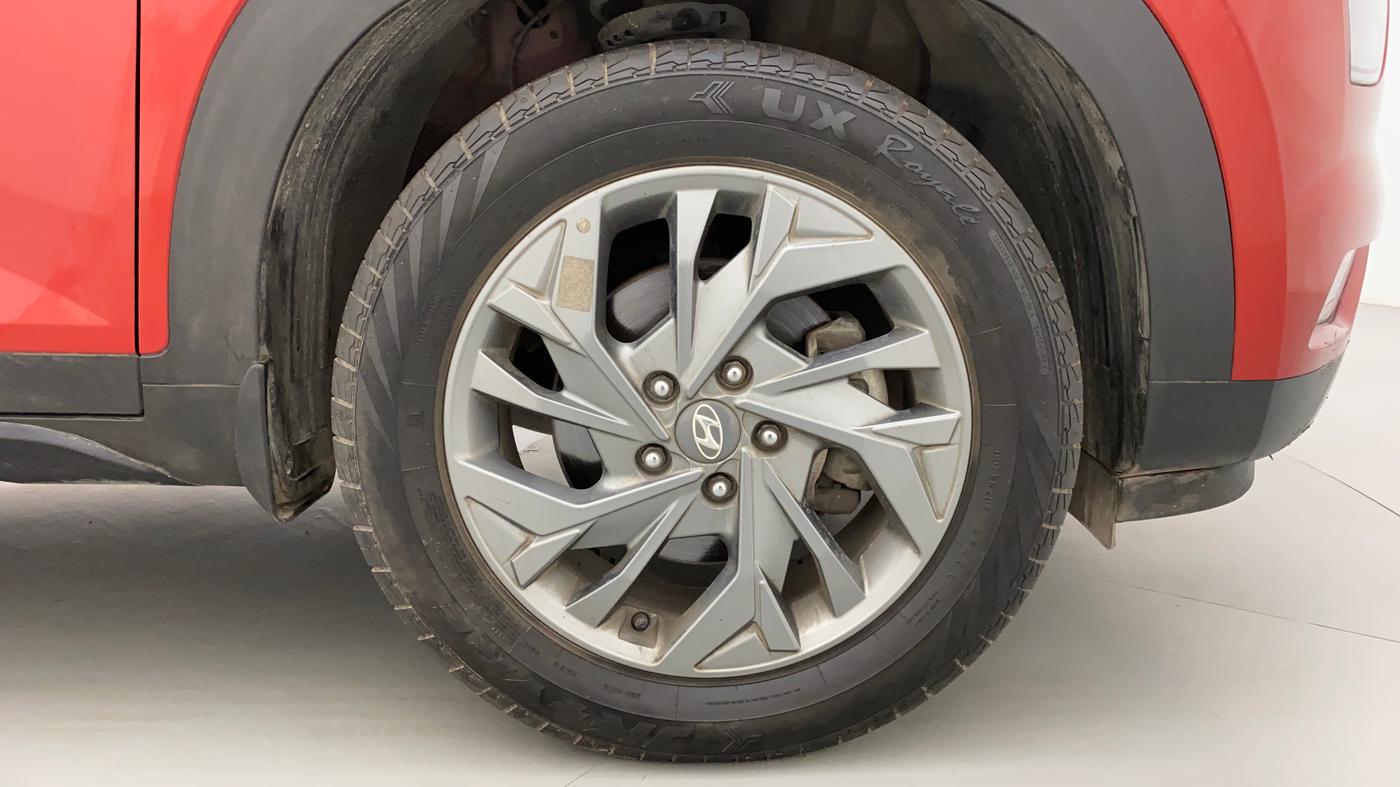 2020 Hyundai Creta SX (O) 1.4 TURBO DCT DUAL TONE, Petrol, Automatic, 30,499 km, Right Front Wheel