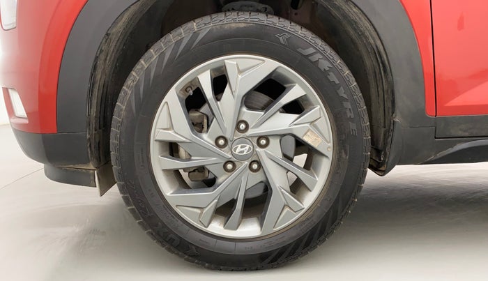2020 Hyundai Creta SX (O) 1.4 TURBO DCT DUAL TONE, Petrol, Automatic, 30,499 km, Left Front Wheel
