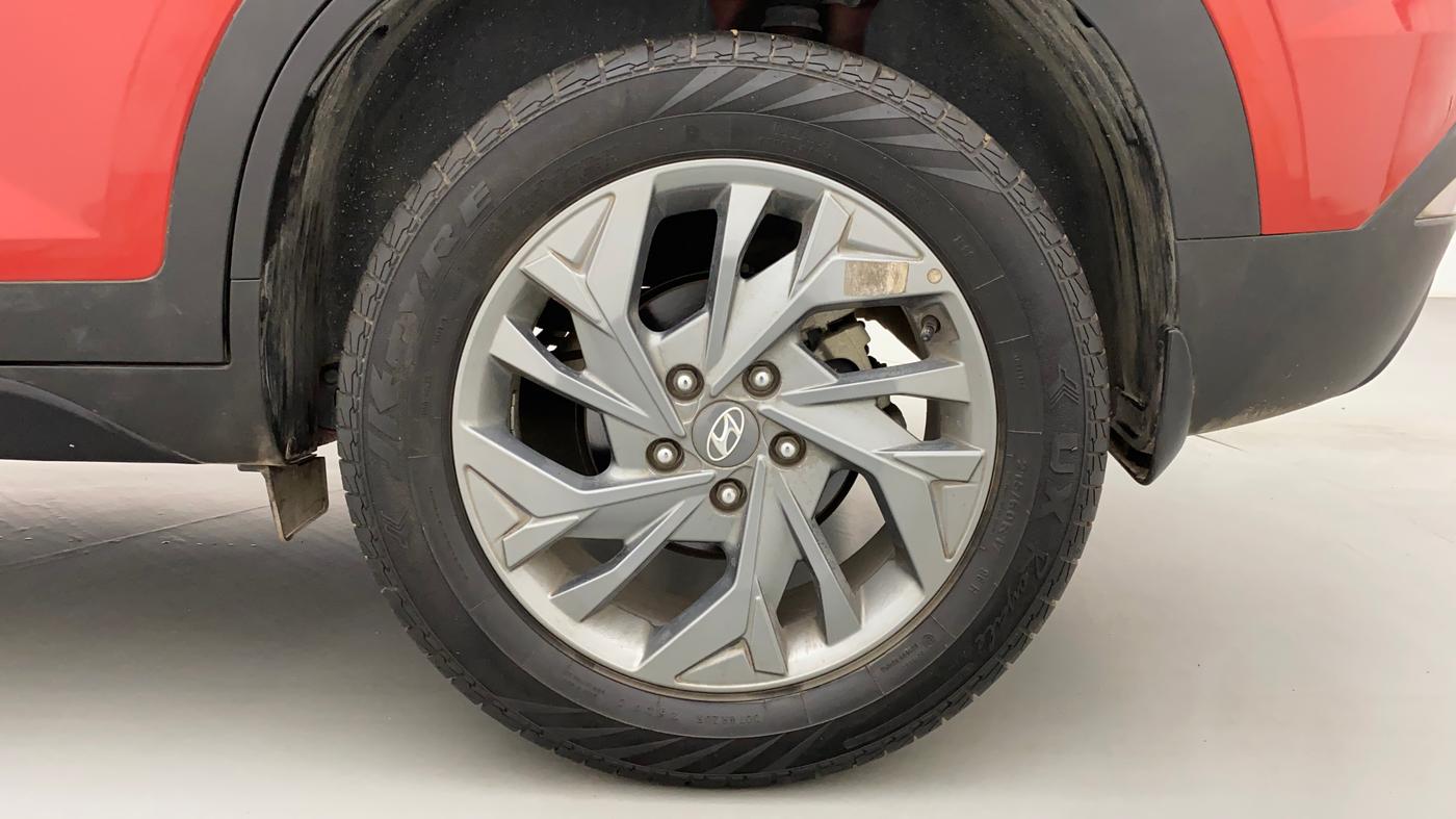 2020 Hyundai Creta SX (O) 1.4 TURBO DCT DUAL TONE, Petrol, Automatic, 30,499 km, Left Rear Wheel