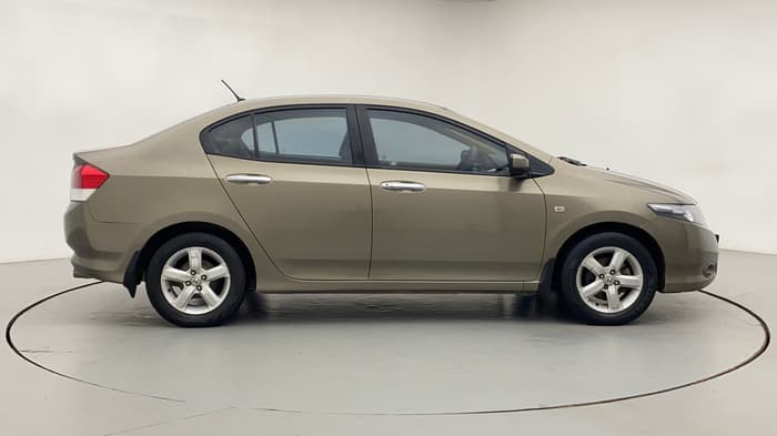 2010 Honda City V MT PETROL, Petrol, Manual, 1,22,900 km, Right Side View