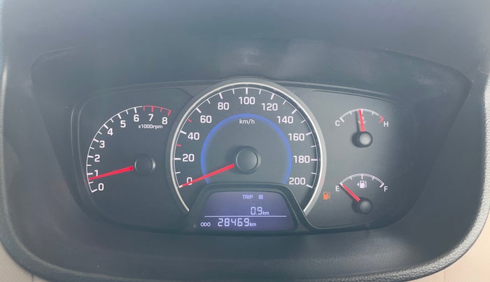 2016 Hyundai Grand i10 SPORTZ 1.2 KAPPA VTVT, Petrol, Manual, 28,449 km, Odometer Image