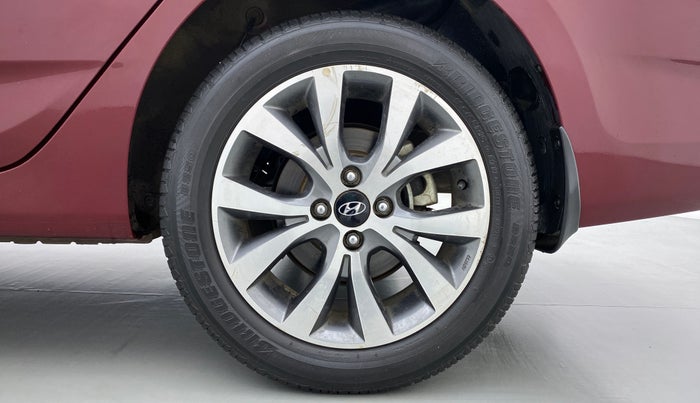 2014 Hyundai Verna FLUIDIC 1.4 VTVT CX, Petrol, Manual, 15,794 km, Left Rear Wheel
