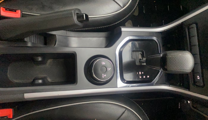 2021 Tata NEXON XMA SUNROOF PETROL, Petrol, Automatic, 20,203 km, Gear Lever