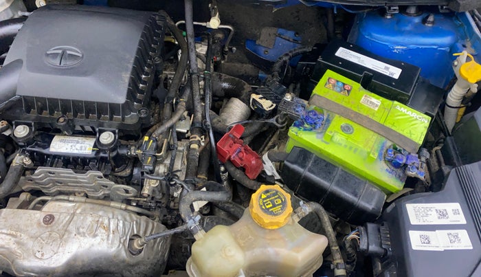 2021 Tata NEXON XMA SUNROOF PETROL, Petrol, Automatic, 20,203 km, Engine View - Left