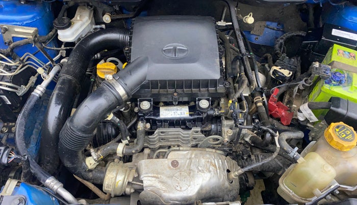 2021 Tata NEXON XMA SUNROOF PETROL, Petrol, Automatic, 20,203 km, Engine View