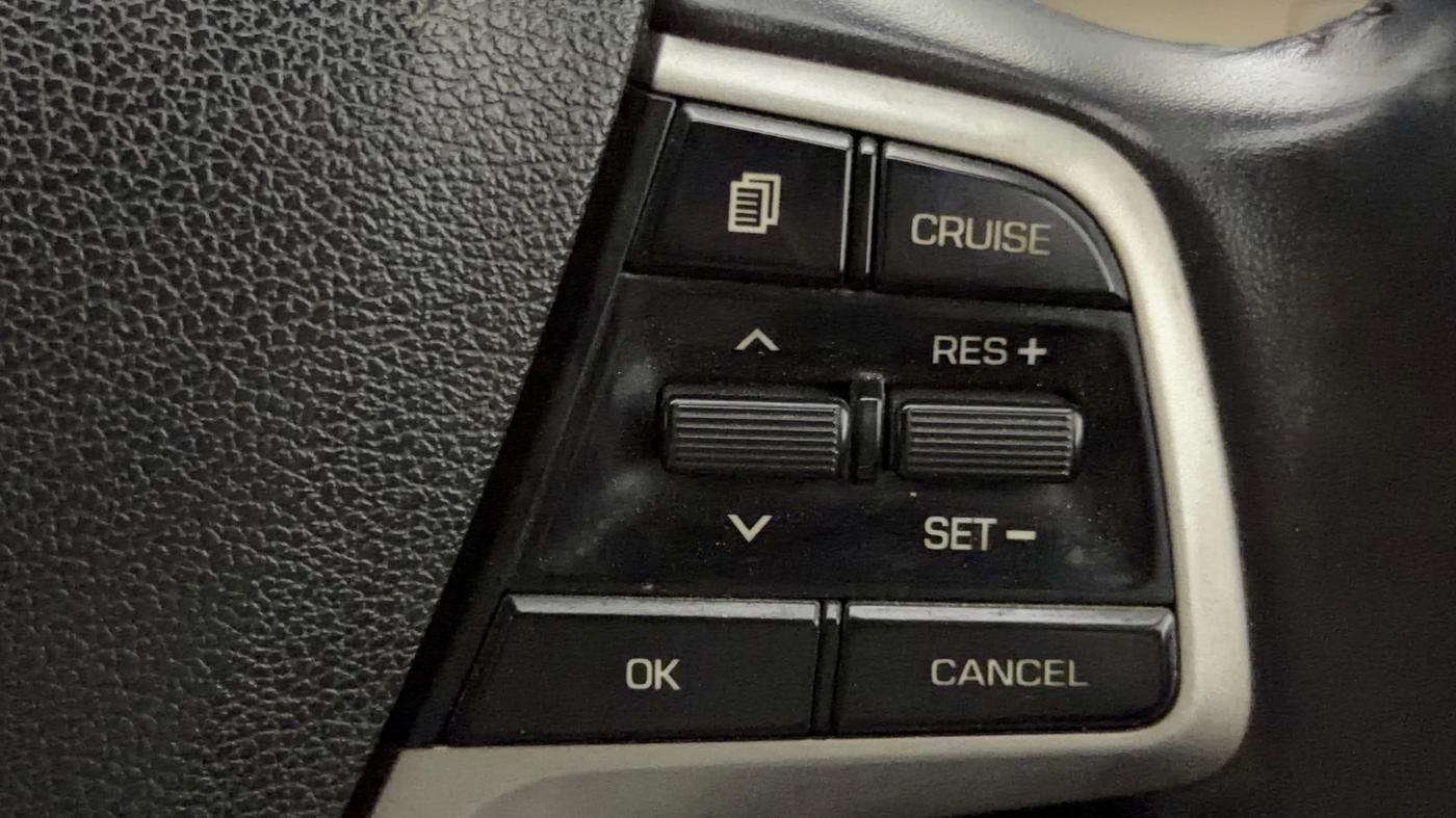 2017 Hyundai Verna 1.6 VTVT SX (O) AT, Petrol, Automatic, 86,523 km, Adaptive Cruise Control