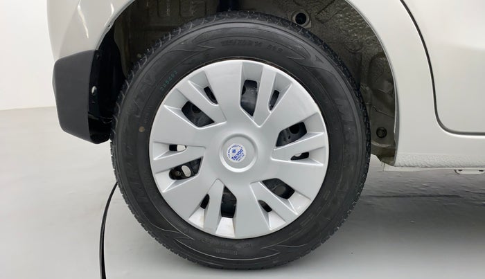 2016 Maruti Celerio VXI d, Petrol, Manual, 17,543 km, Right Rear Wheel