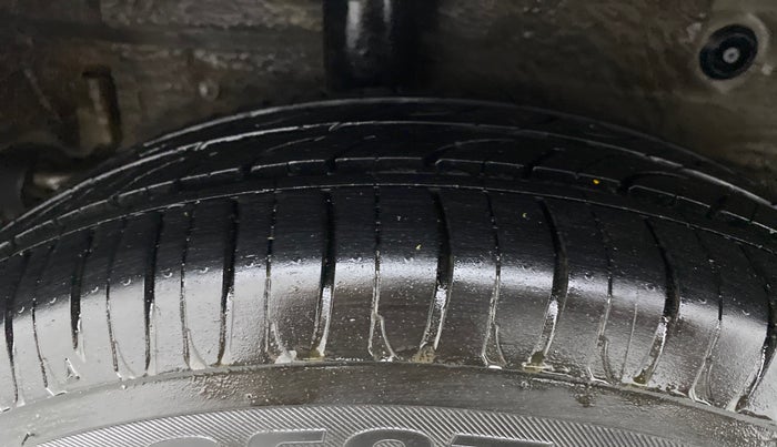 2016 Maruti Celerio ZXI AMT, Petrol, Automatic, 85,522 km, Right Rear Tyre Tread