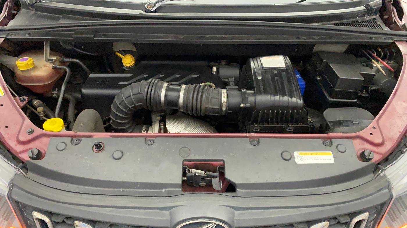 2019 Mahindra MARAZZO M6 7 STR, Diesel, Manual, 50,344 km, Engine View