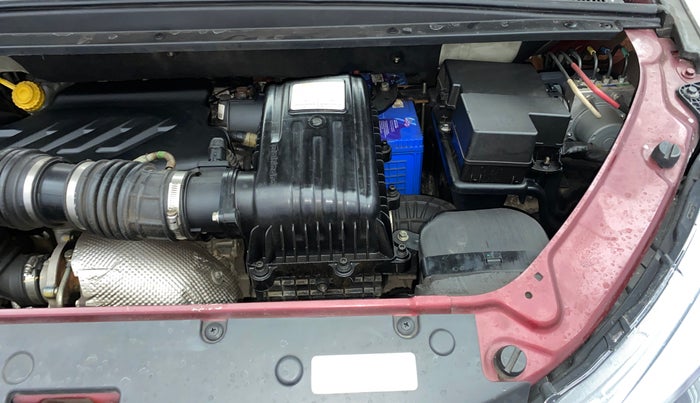 2019 Mahindra MARAZZO M6 7 STR, Diesel, Manual, 50,344 km, Engine View - Left