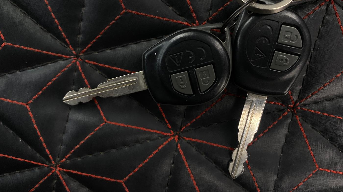 2023 Maruti Swift VXI, Petrol, Manual, 31,856 km, Key Close Up