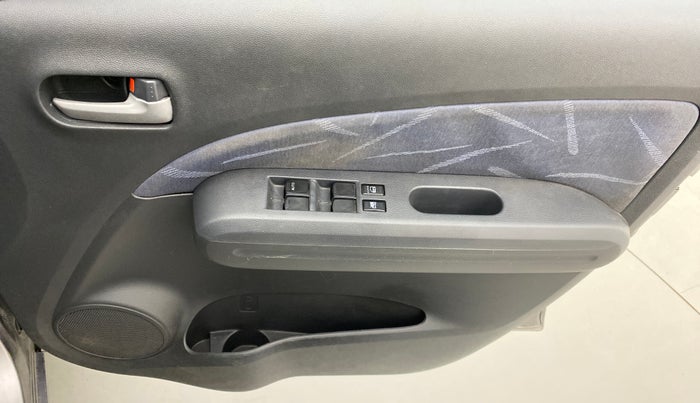 2012 Maruti Ritz VXI, Petrol, Manual, 97,514 km, Driver Side Door Panels Control