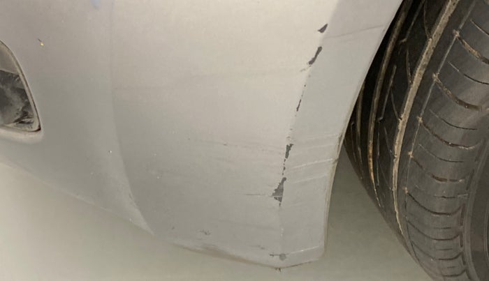 2012 Maruti Ritz VXI, Petrol, Manual, 97,514 km, Front bumper - Minor scratches