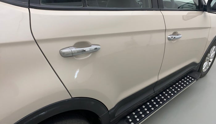 2016 Hyundai Creta SX PLUS AT 1.6 DIESEL, Diesel, Automatic, 74,865 km, Right rear door - Paint has faded