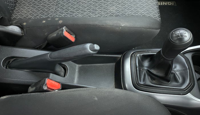2020 Maruti IGNIS SIGMA 1.2 K12, Petrol, Manual, 13,675 km, Gear Lever