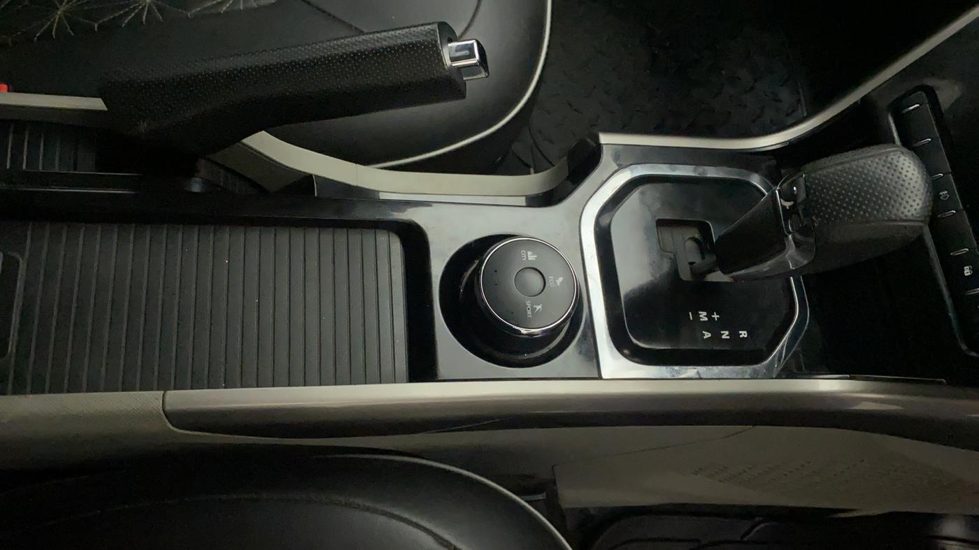 2018 Tata NEXON XZA PLUS DIESEL, Diesel, Automatic, 76,975 km, Gear Lever