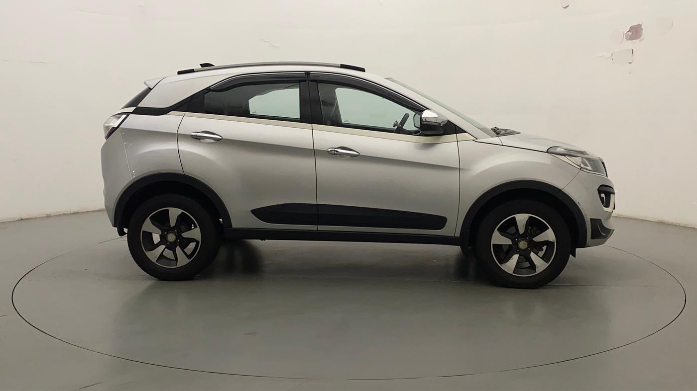 2018 Tata NEXON XZA PLUS DIESEL, Diesel, Automatic, 76,975 km, Right Side