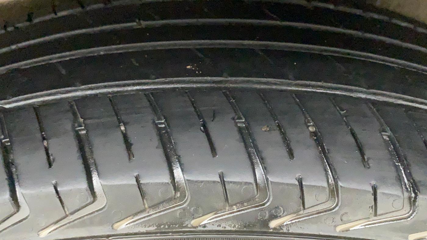 2021 Maruti New Wagon-R LXI CNG (O) 1.0, CNG, Manual, 31,819 km, Left Rear Tyre Tread