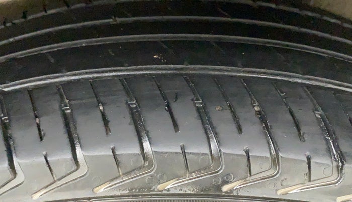 2021 Maruti New Wagon-R LXI CNG (O) 1.0, CNG, Manual, 31,819 km, Left Rear Tyre Tread
