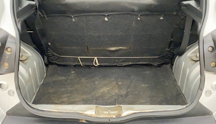 2016 Renault Kwid RXL, Petrol, Manual, 68,495 km, Boot Inside