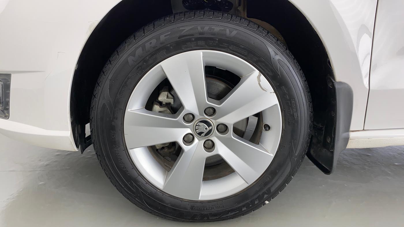 2020 Skoda Rapid 1.0 AMBITION TSI AT, Petrol, Automatic, 16,317 km, Left Front Wheel