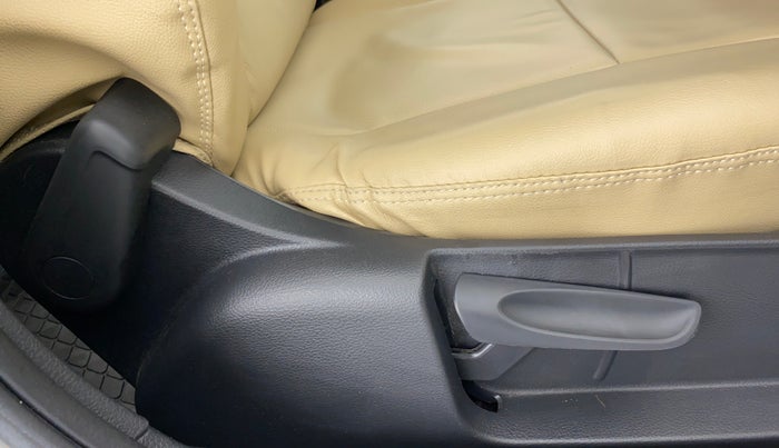 2020 Skoda Rapid 1.0 AMBITION TSI AT, Petrol, Automatic, 16,317 km, Driver Side Adjustment Panel