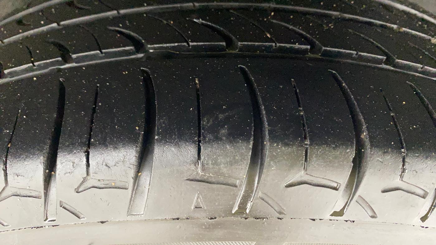 2019 Hyundai GRAND I10 NIOS ASTA 1.2 KAPPA VTVT, Petrol, Manual, 73,231 km, Left Rear Tyre Tread
