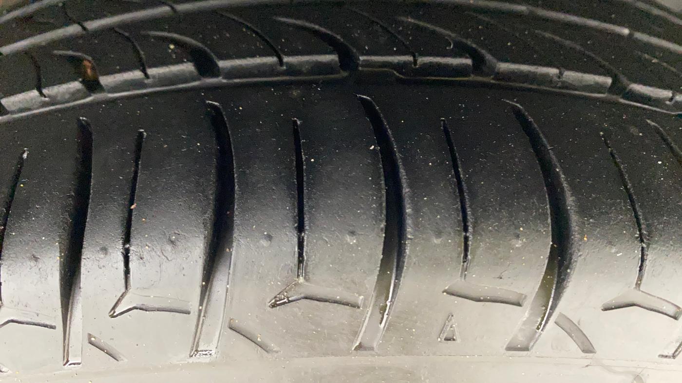 2019 Hyundai GRAND I10 NIOS ASTA 1.2 KAPPA VTVT, Petrol, Manual, 73,231 km, Right Front Tyre Tread