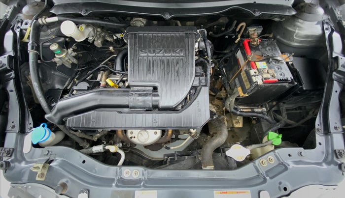 2015 Maruti Swift VXI D, Petrol, Manual, 55,775 km, Open Bonet