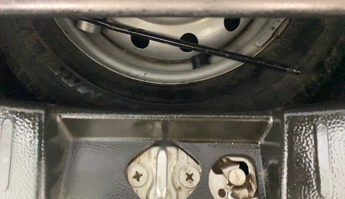 2017 Maruti Wagon R 1.0 LXI CNG, CNG, Manual, 1,04,063 km, Spare Tyre