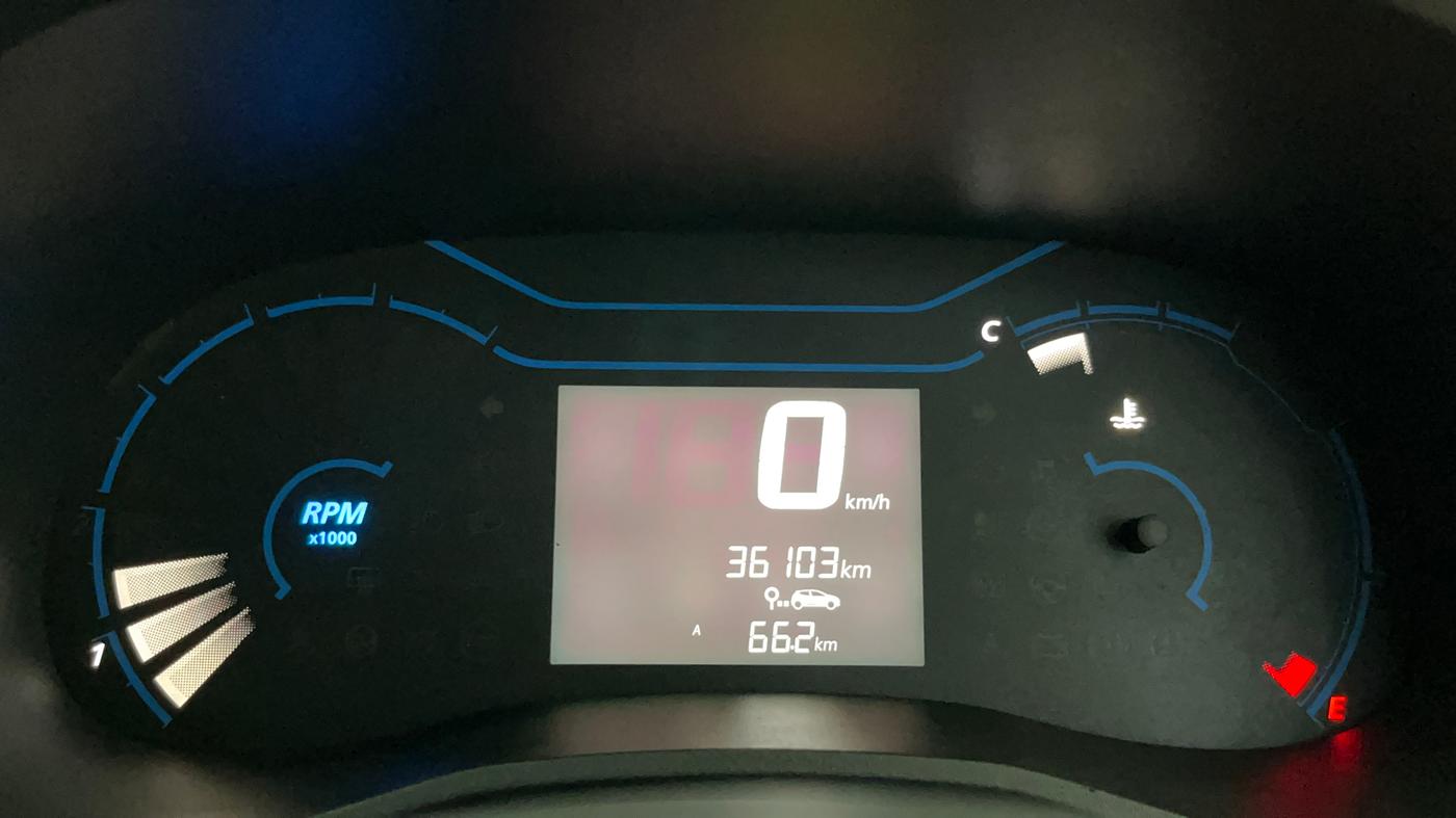 2021 Renault Kwid RXT 1.0 (O), Petrol, Manual, 36,103 km, Odometer Image