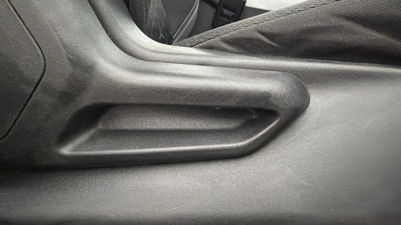 2021 Tata NEXON XMA SUNROOF PETROL, Petrol, Automatic, 47,937 km, Driver Side Adjustment Panel