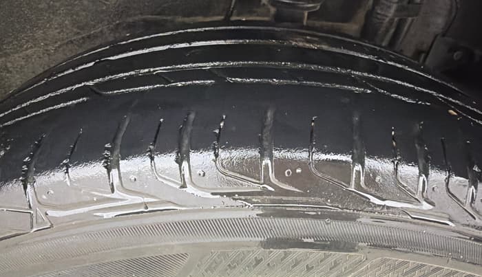 2021 Tata NEXON XMA SUNROOF PETROL, Petrol, Automatic, 47,937 km, Left Rear Tyre Tread