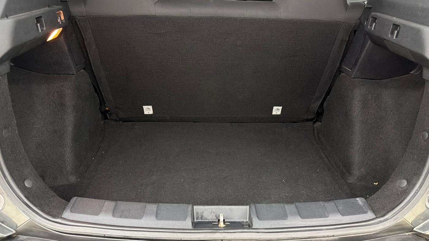 2021 Tata NEXON XMA SUNROOF PETROL, Petrol, Automatic, 47,937 km, Boot Inside
