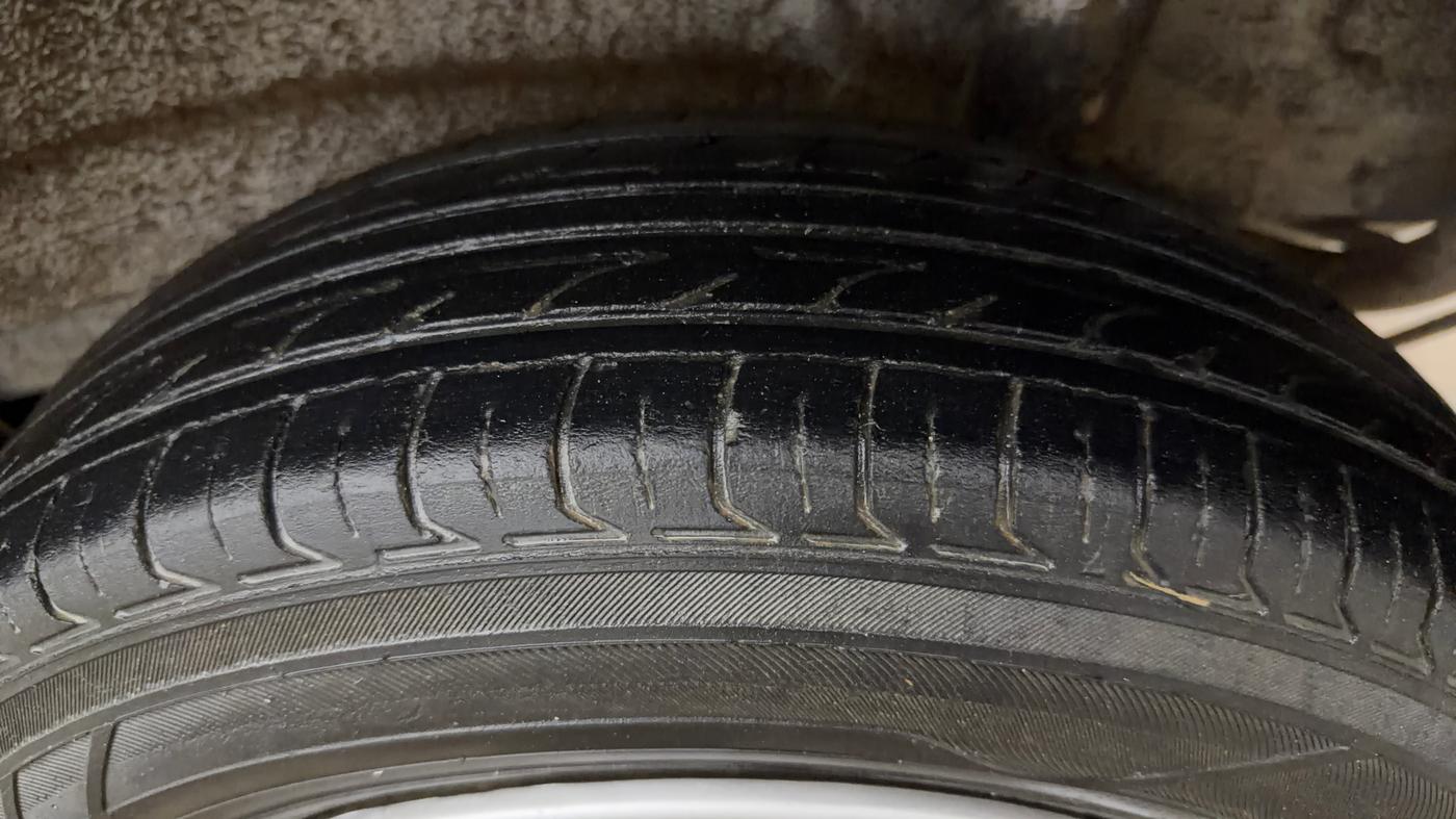 2021 Maruti New Wagon-R LXI CNG 1.0, CNG, Manual, 64,939 km, Left Rear Tyre Tread