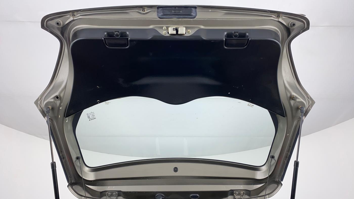 2018 Maruti Swift VXI AMT D, Petrol, Automatic, 36,917 km, Boot Door Open