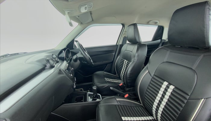 2018 Maruti Swift VXI AMT D, Petrol, Automatic, 36,917 km, Right Side Front Door Cabin