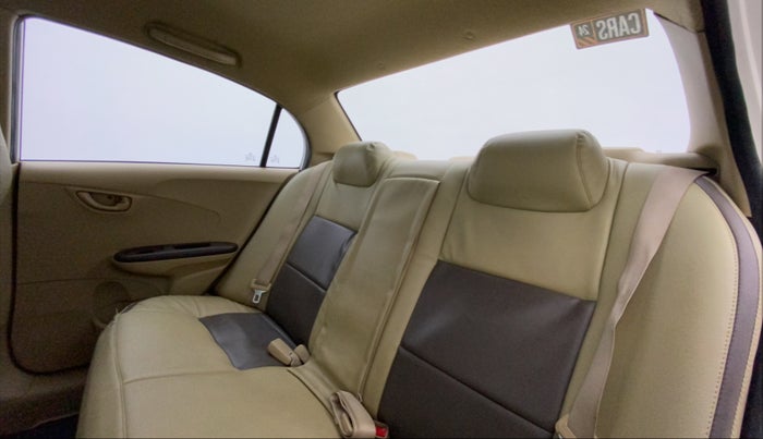 2013 Honda Amaze 1.2L I-VTEC S, Petrol, Manual, 59,372 km, Right Side Rear Door Cabin