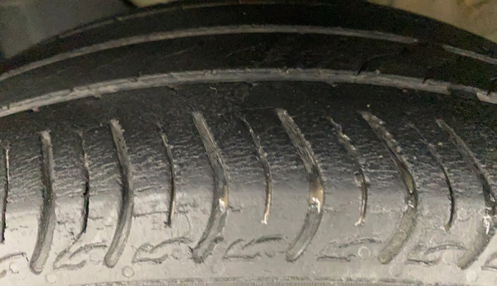 2019 Honda Amaze 1.2L I-VTEC V CVT, Petrol, Automatic, 30,270 km, Left Front Tyre Tread