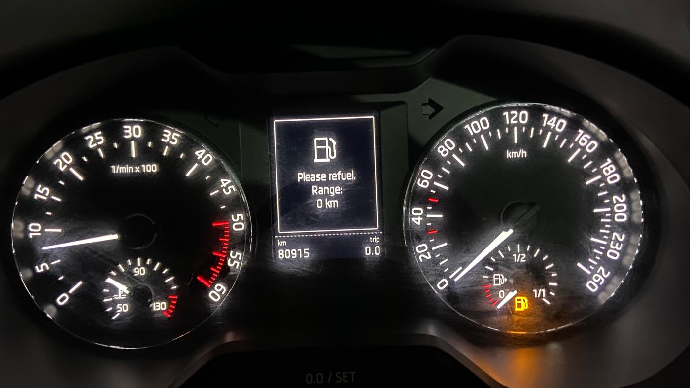 2015 Skoda Octavia ELEGANCE 2.0 TDI CR AT, Diesel, Automatic, 81,465 km, Odometer Image