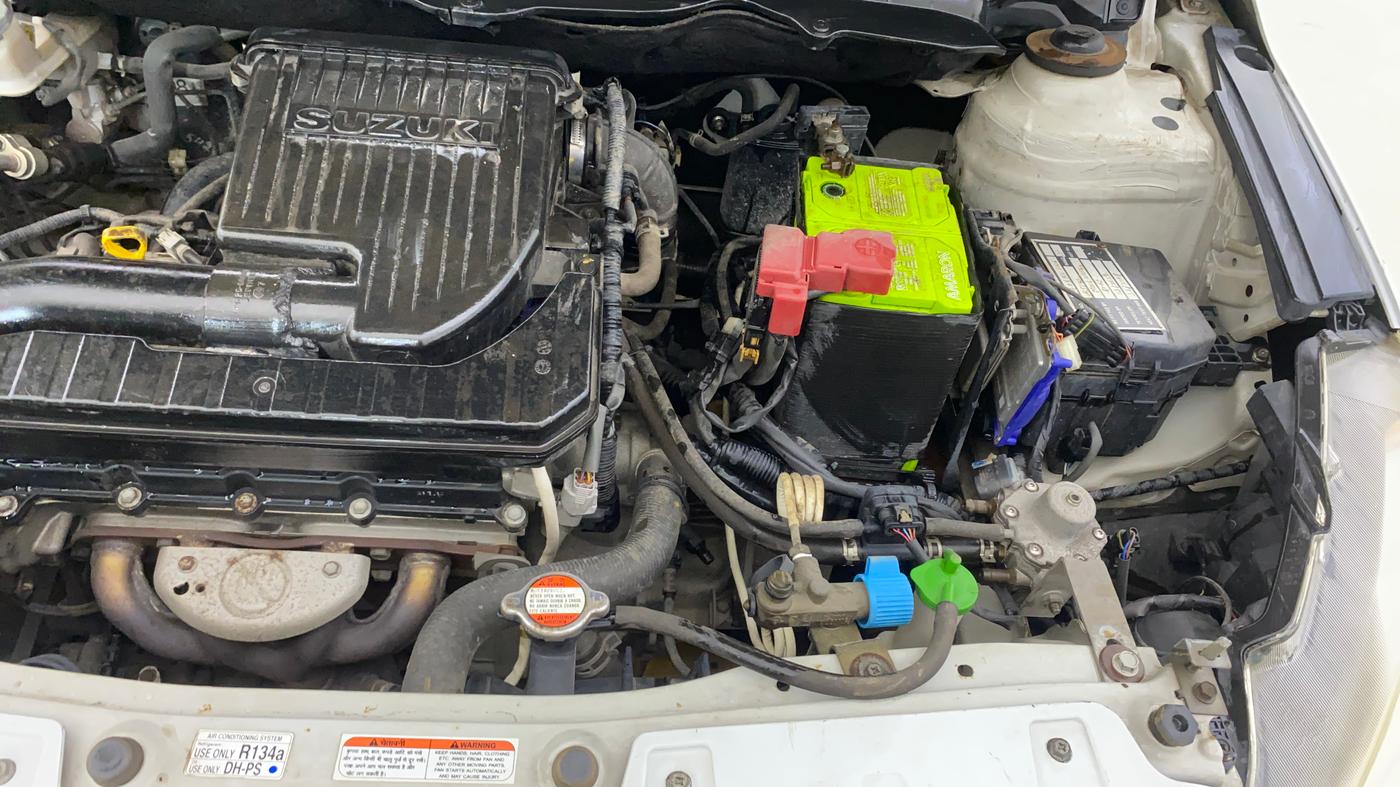 2014 Maruti Ciaz VXI, CNG, Manual, 55,405 km, Engine View - Left