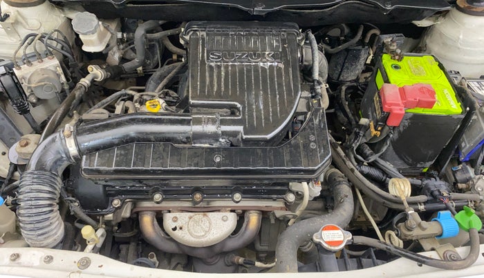 2014 Maruti Ciaz VXI, CNG, Manual, 55,405 km, Engine View