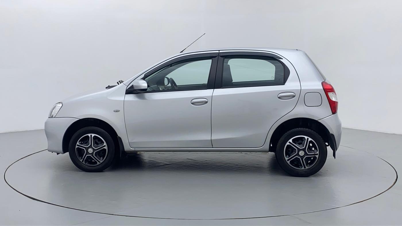 2013 Toyota Etios Liva G, Petrol, Manual, 49,940 km, Left Side