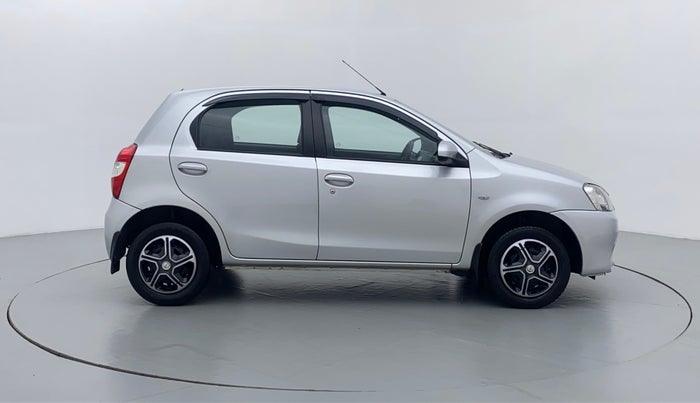 2013 Toyota Etios Liva G, Petrol, Manual, 49,940 km, Right Side
