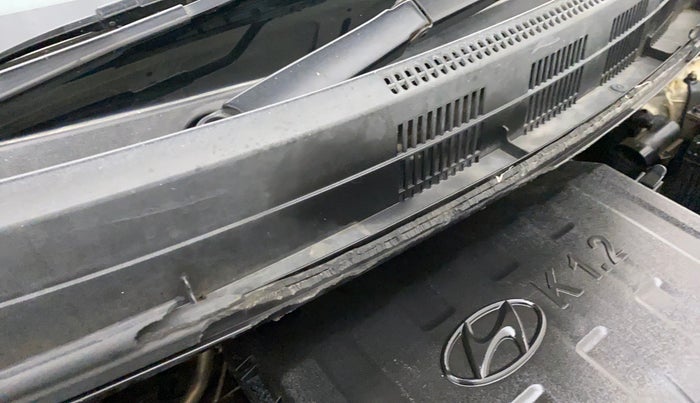 2015 Hyundai Grand i10 MAGNA 1.2 KAPPA VTVT, Petrol, Manual, 56,429 km, Bonnet (hood) - Cowl vent panel has minor damage