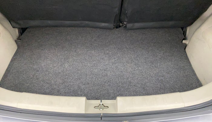 2018 Maruti Celerio ZXI D, Petrol, Manual, 42,531 km, Boot Inside View