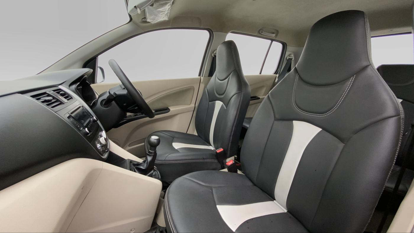 2018 Maruti Celerio ZXI D, Petrol, Manual, 42,531 km, Right Side Front Door Cabin View