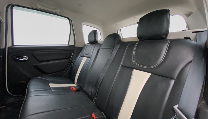 2020 Renault Duster RXZ, Petrol, Manual, 17,704 km, Right Side Rear Door Cabin